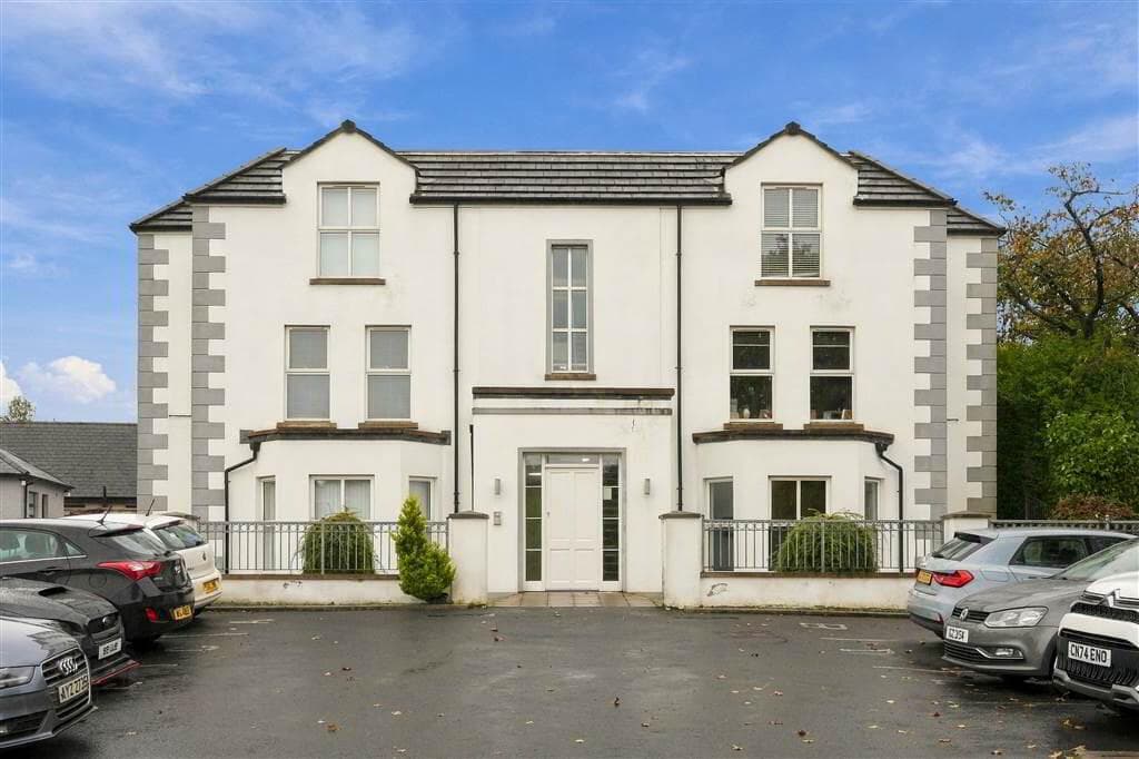 241d Saintfield Road, Belfast, BT8 6PS
