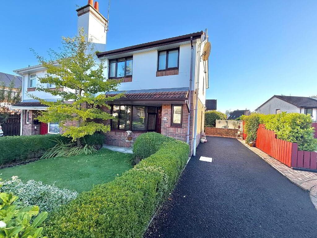 17 Ashbourne, Castledawson, Magherafelt, BT45 8HP