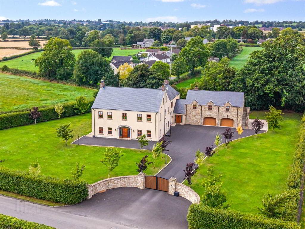 76 Drumnabreeze Road, Magheralin, BT67 0RH