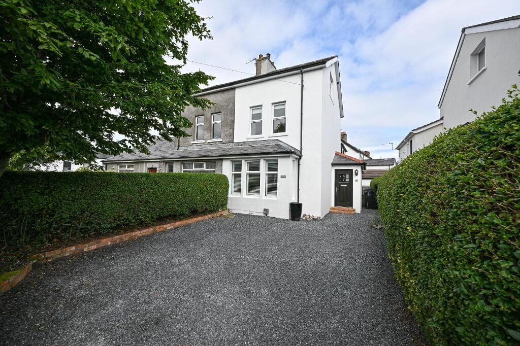 39 Groomsport Road, Bangor, BT20 5LP