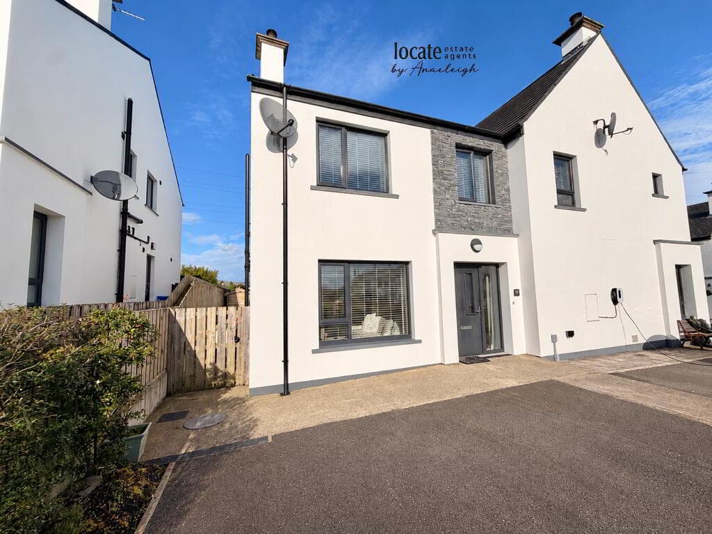 17 Tullyardan Square, Culmore, Derry, BT48 8GT