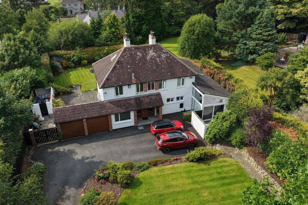 The Hollow, 11 Bachelors Walk, Portadown, Craigavon, BT63 5BQ