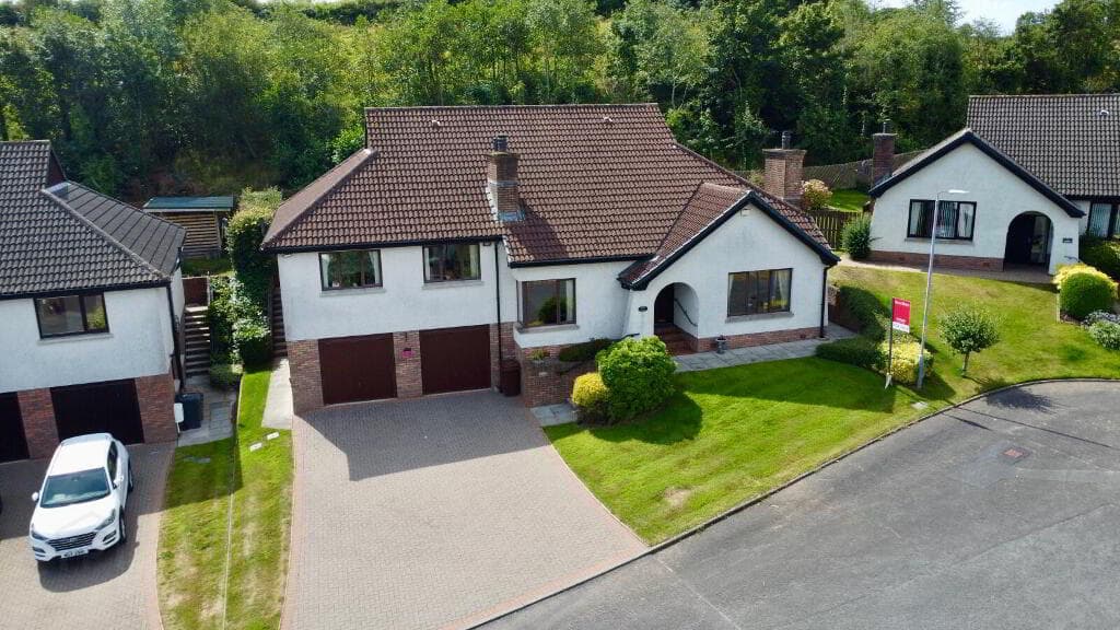 9 Karrington Heights, Dundonald, Belfast, BT16 1XZ