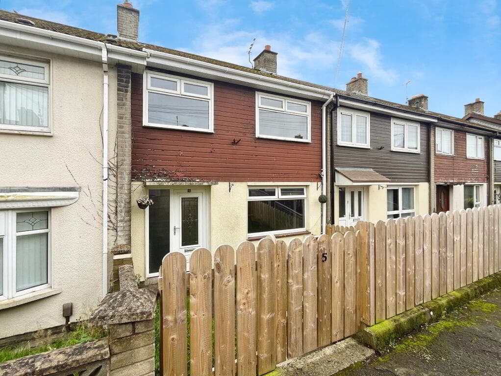5 Craig Crescent, Lisburn, BT28 1HB