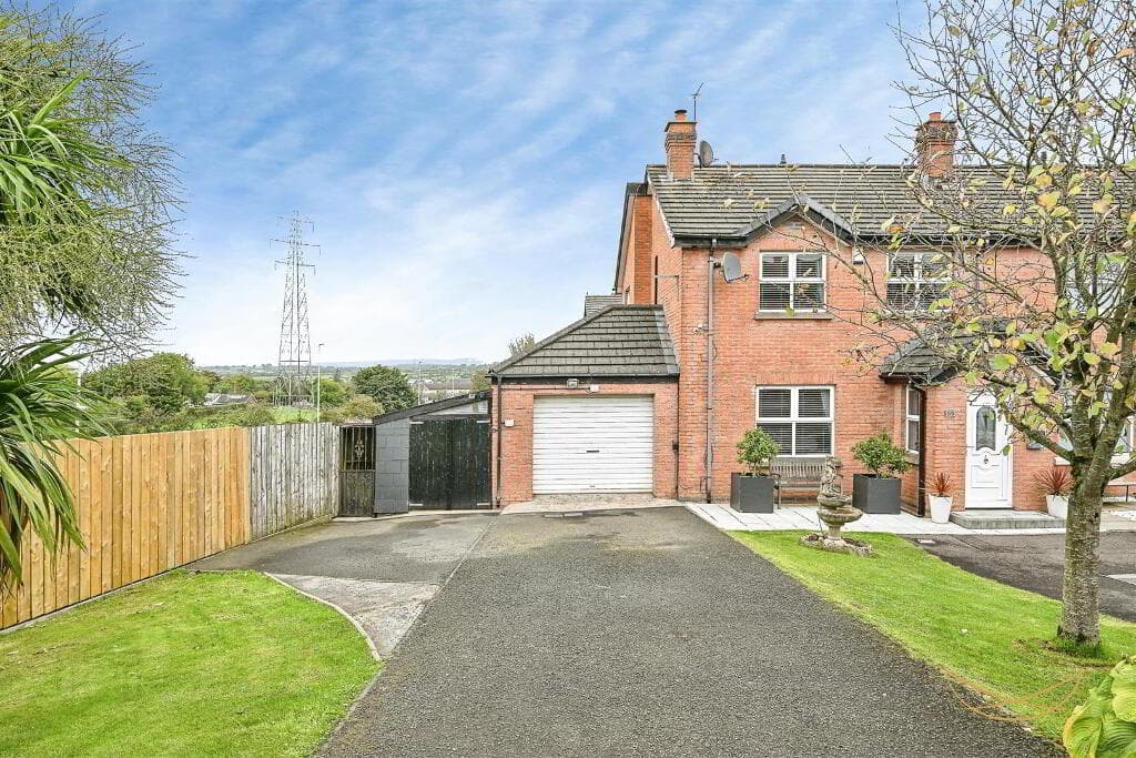 69 Elmwood Cottages, Newtownabbey, BT36 5WQ