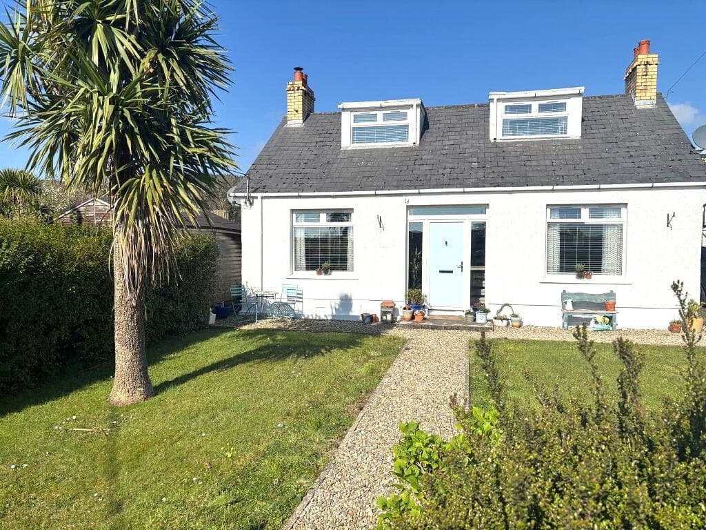546 Upper Road, Carrickfergus, BT38 8PW