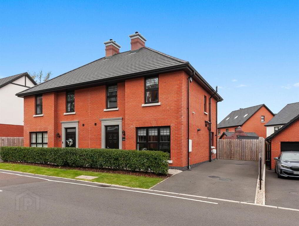 5 Oakfield Park Place, Newtownabbey, BT37 0HP