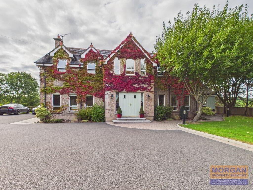 23 Turnavall Road, Newry, BT34 1LZ