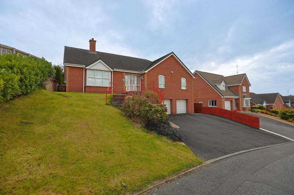 10 Oakridge, Banbridge, BT32 4RT