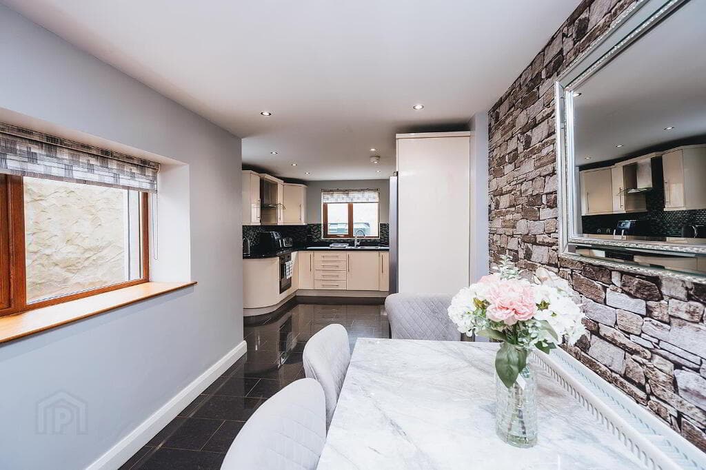 11 Carrowreagh Road, Armoy, Ballymoney, BT53 8SW