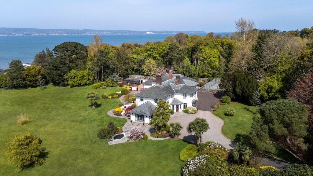'Killymard', 17 Circular Road East, Cultra, Holywood, BT18 0HA