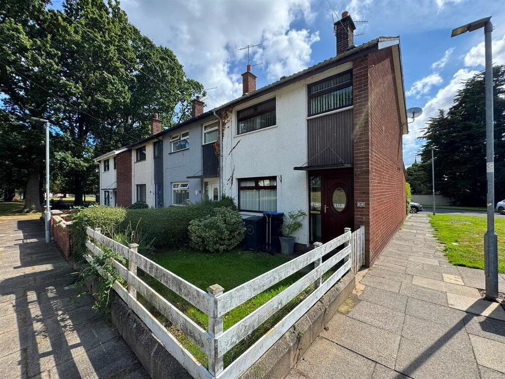 14 The Oaks, Rush Park, Newtownabbey, BT37 9QG