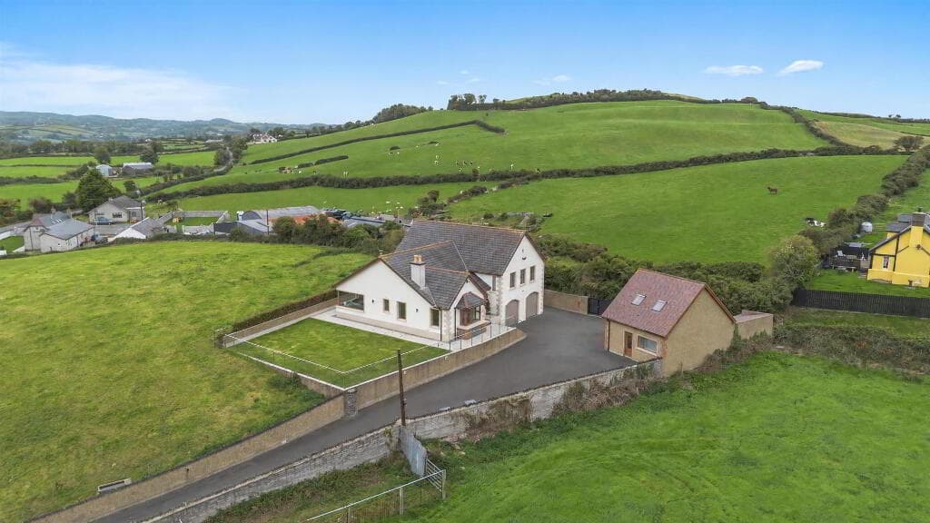 Dromara Road, Dundrum, Newcastle, BT33 0NS