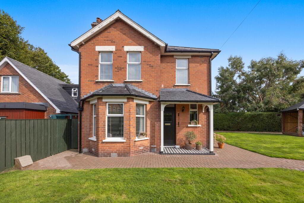 1 Church Road, Helens Bay, Bangor, BT19 1TP