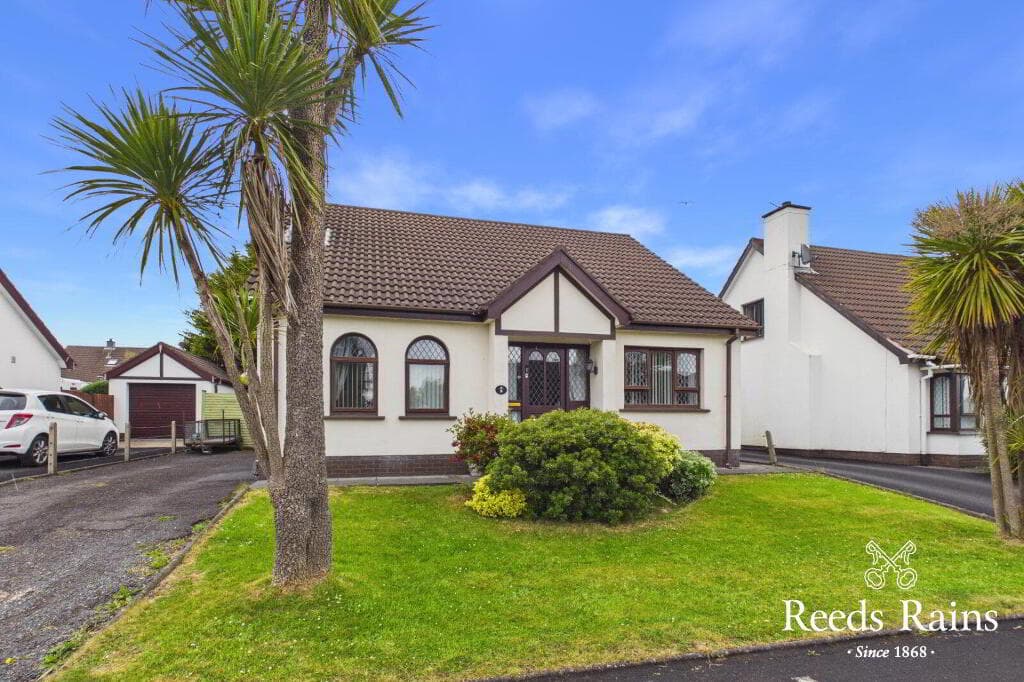 5 Bluefield Way, Carrickfergus, BT38 7UB