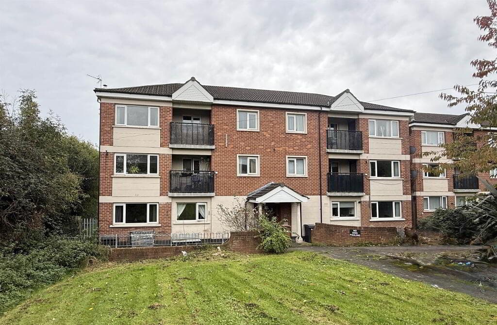 41 Rosewood Park, Church Road, Belfast, BT6 9RX