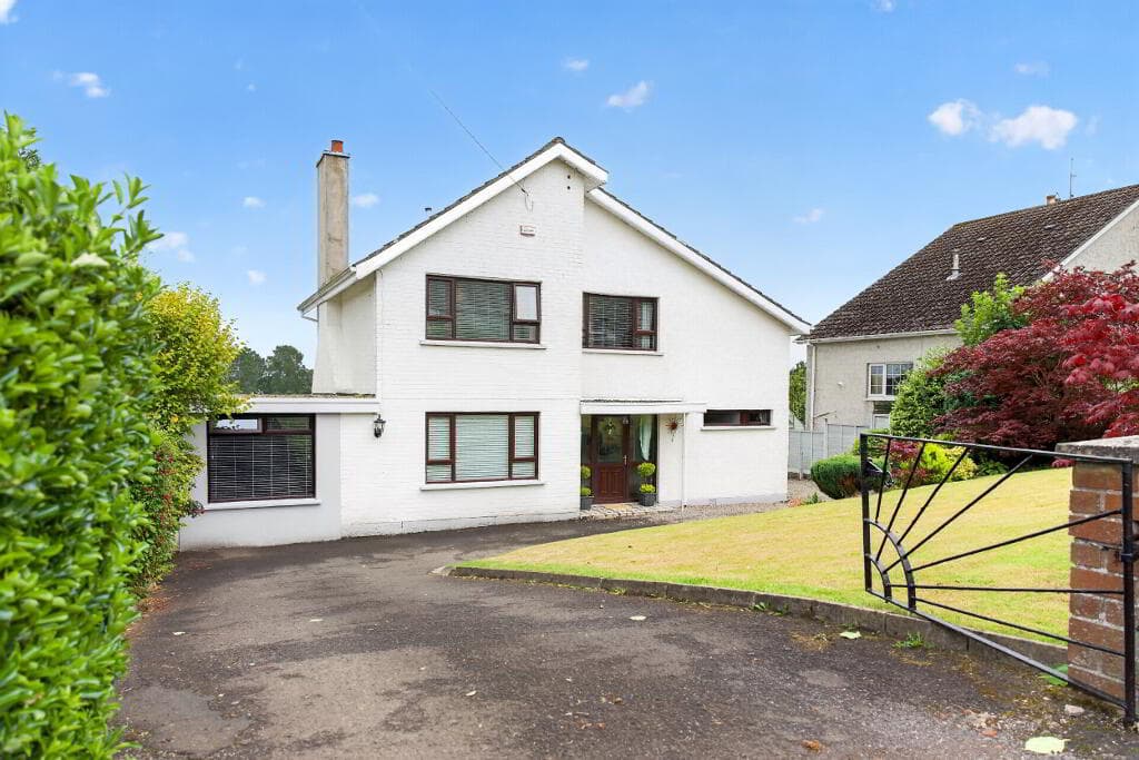 20 Shandon Park, Ballymena, BT42 2ED