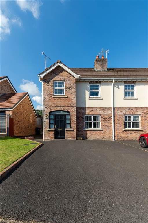 10 Mount Eagles Link, Stewartstown Road, Belfast, BT17 0FY