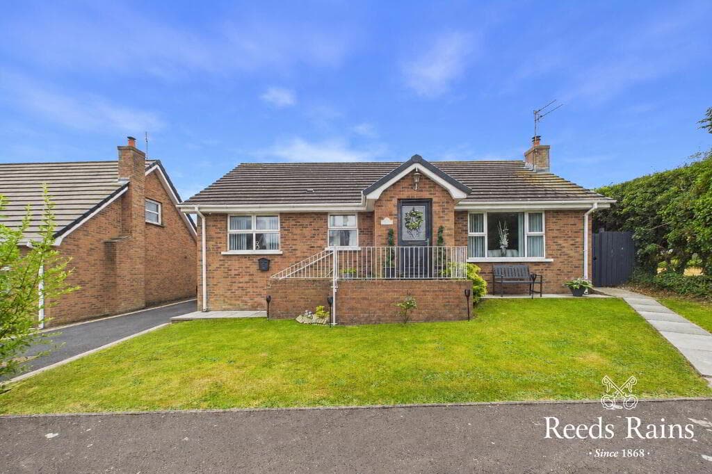 6 Castle Meadows Park, Carrowdore, Newtownards, BT22 2TU