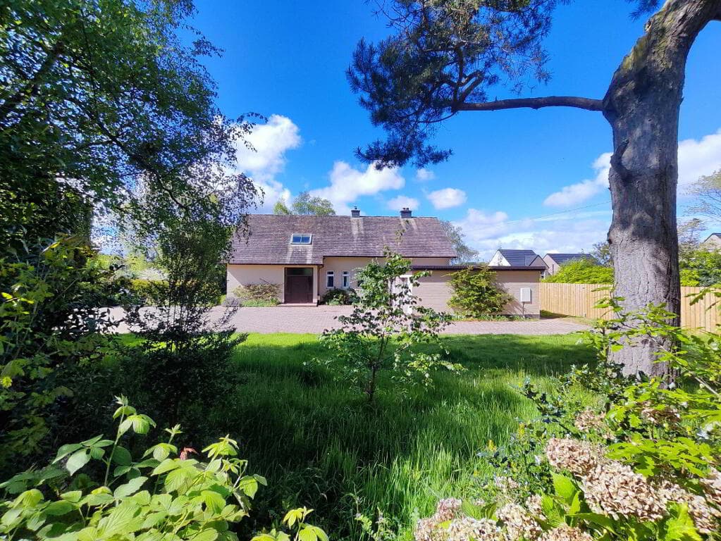 37 Ballyquin Road, Limavady, BT49 9EY