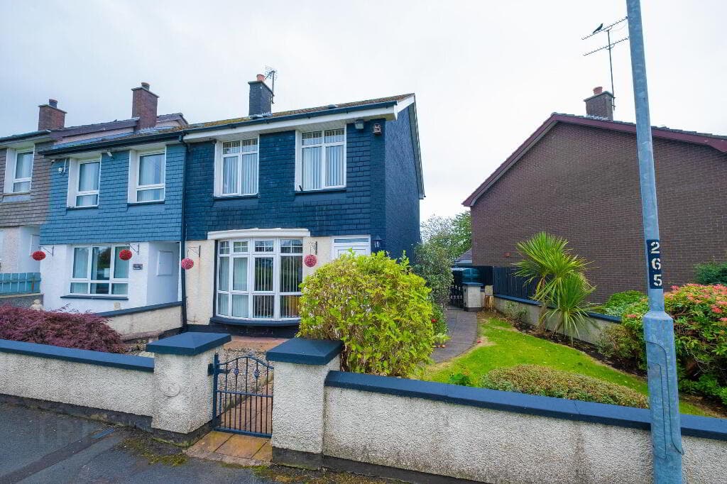 8 King William III Crescent, Maghera, BT46 5HA
