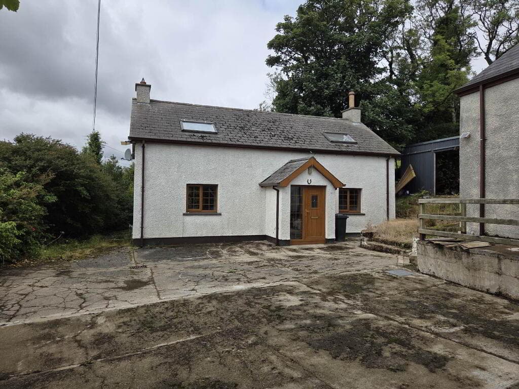 6 Irragh Lane, Cushendall, Ballymena, BT44 0TB
