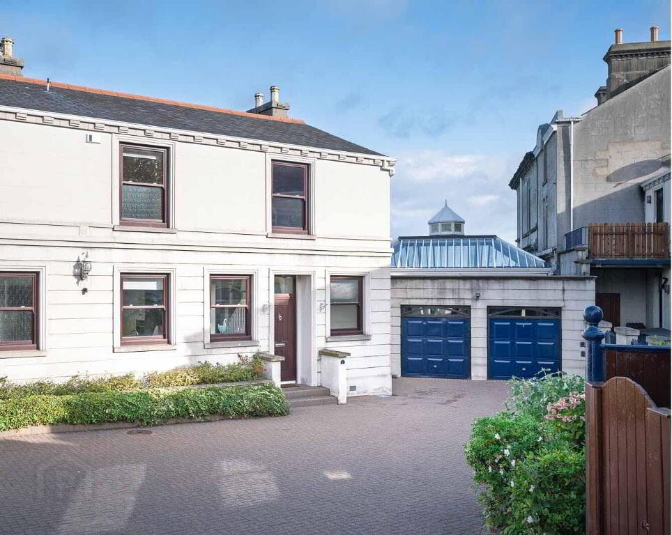 2 Seacourt, Maxwell Drive, Bangor, BT20 3LE