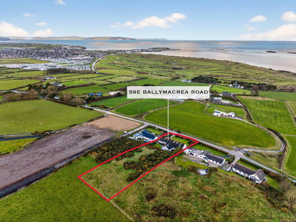 59e Ballymacrea Road, Portrush, BT56 8NS