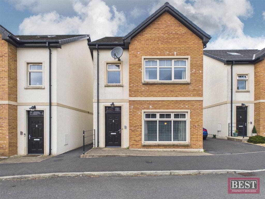 15 Belvedere Heights, Warrenpoint, Newry, BT34 3XZ