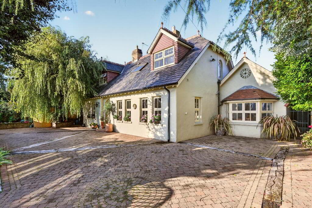44 Shandon Drive, Ballyholme, Bangor, BT20 5HR