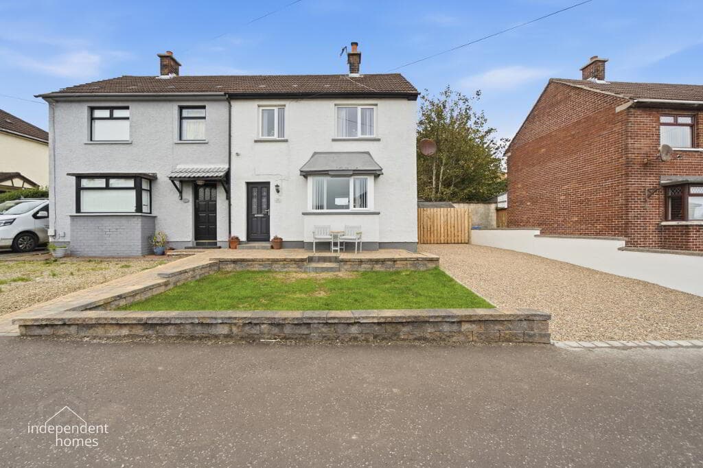 30 Sallagh Park South, Larne, BT40 1NR