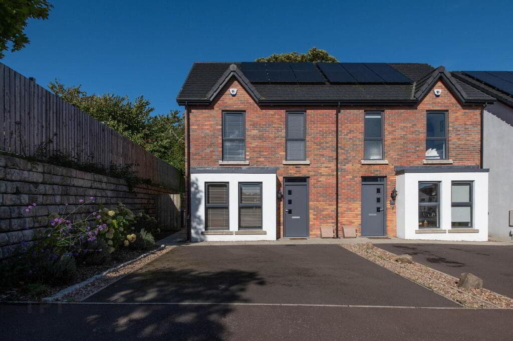 94 Thorburn Road, Newtownabbey, BT36 7JA