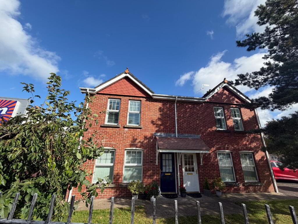 1 Abercorn Cottages, Strabane, BT82 8FB