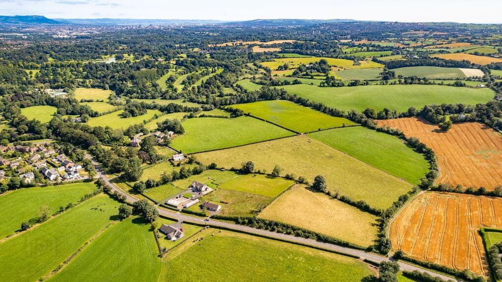 Ballyowan House & Farm, 52 Drumbeg Road, Dunmurry, BT17 9LE