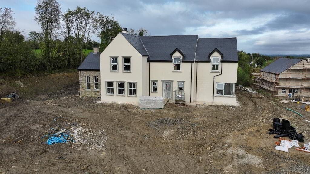 2 Laght Road, Drumquin, Omagh, BT78 4TZ