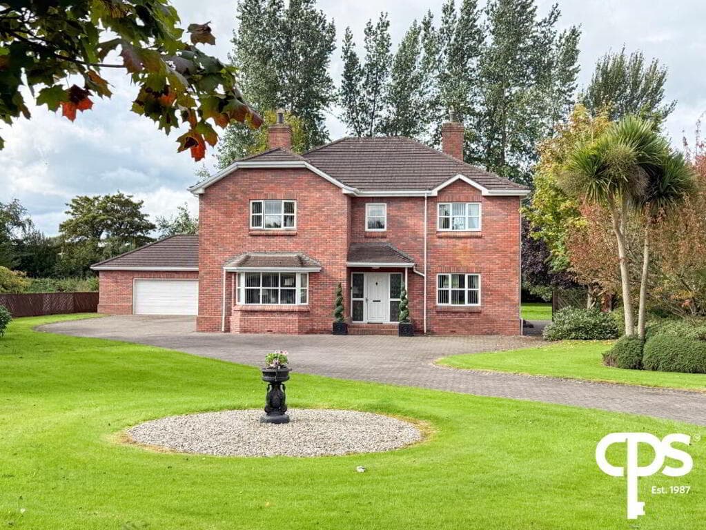 Laragh Lodge, 76 Maydown Road, Armagh, Dungannon, BT71 7LN