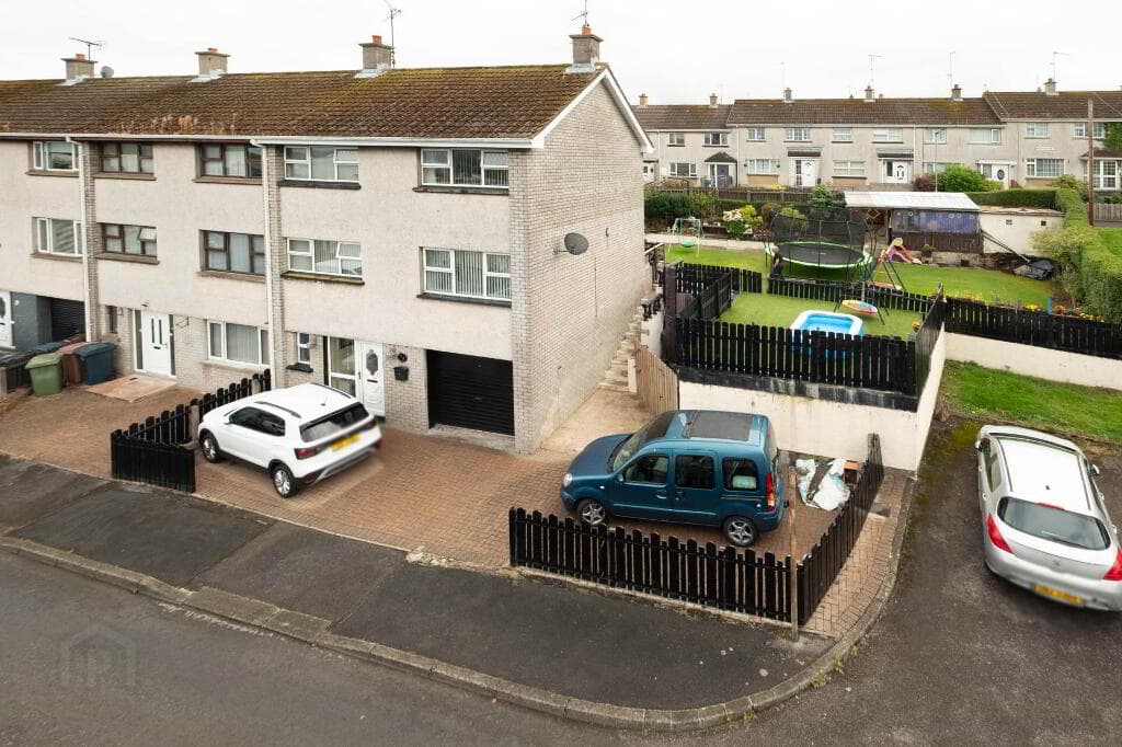 78 Kilmacormick Road, Enniskillen, BT74 6EW