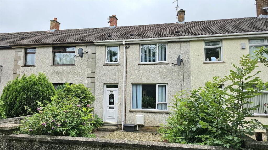 26 Whinfield Walk, Carrickfergus, BT38 8HL