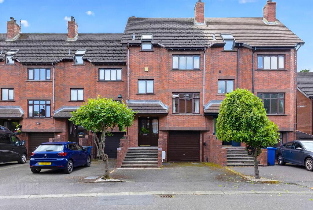 24 Hampton Manor, Belfast, BT7 3EL