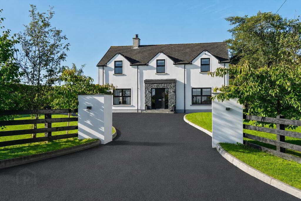 5 Ballykeel Road South, Moneyreagh, Moneyrea Newtown, Newtownards, BT23 6BU