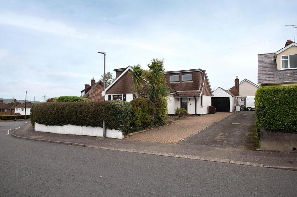 24 Moss Road, Newtownabbey, BT36 5JY