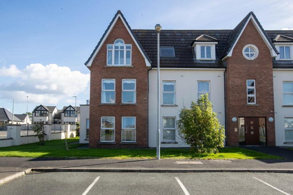 16 Boulevard Park, Dundrum Road, Newcastle, BT33 0GH