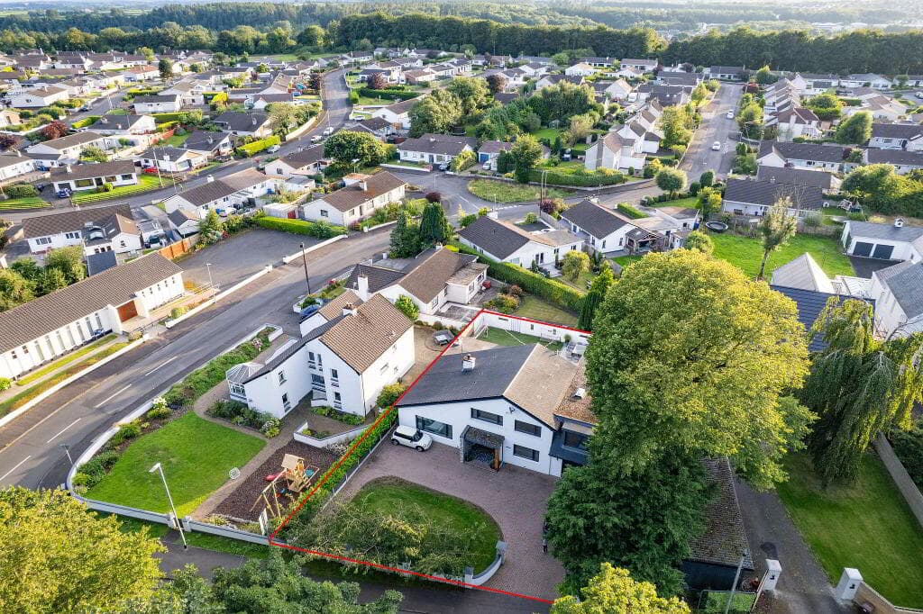 87 Mountsandel Road, Coleraine, BT52 1TA