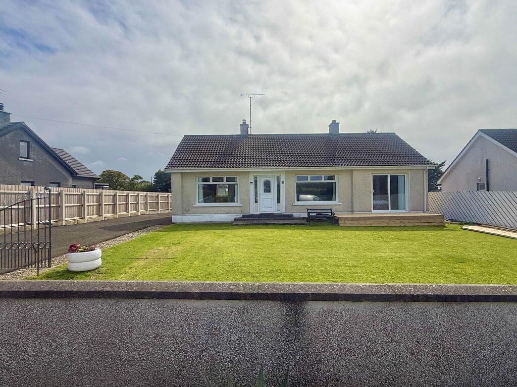 69a Ballinlea Road, Ballymoney, Ballycastle, BT54 6NN