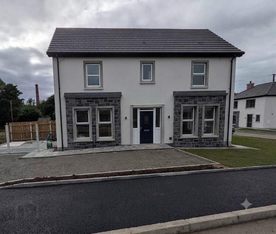 3 Bedroom Semi-Detached, Chestnut Manor, Magheralane Road, Randalstown