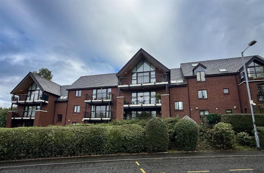 7 Dunbrae, 4 Cregagh Park, Belfast, BT6 9LF