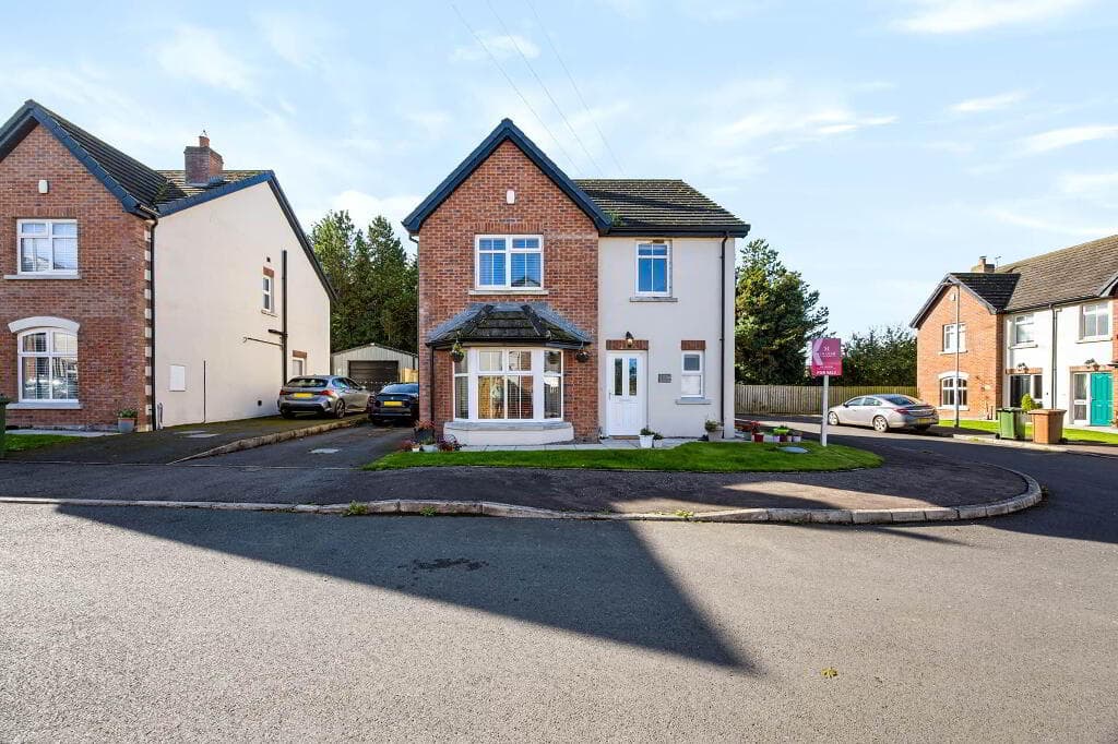 14 Loughview Grange, Gawleys Gate, Lurgan, BT67 0XF