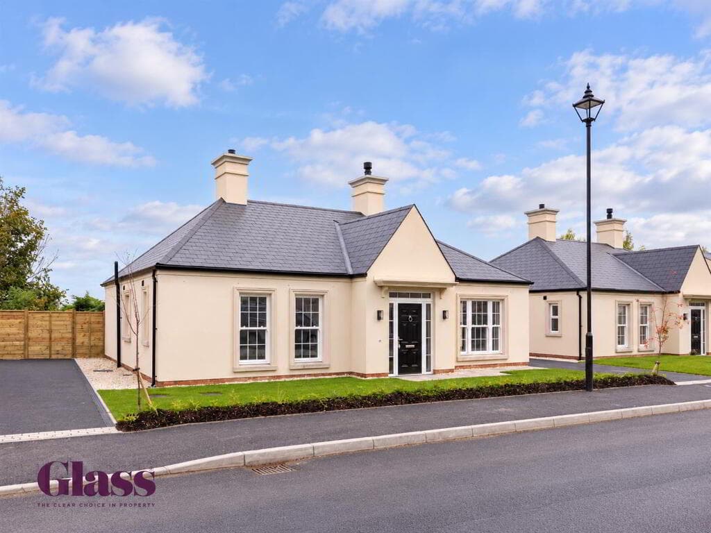 49 Deanery Drive, Armagh, BT61 7AN
