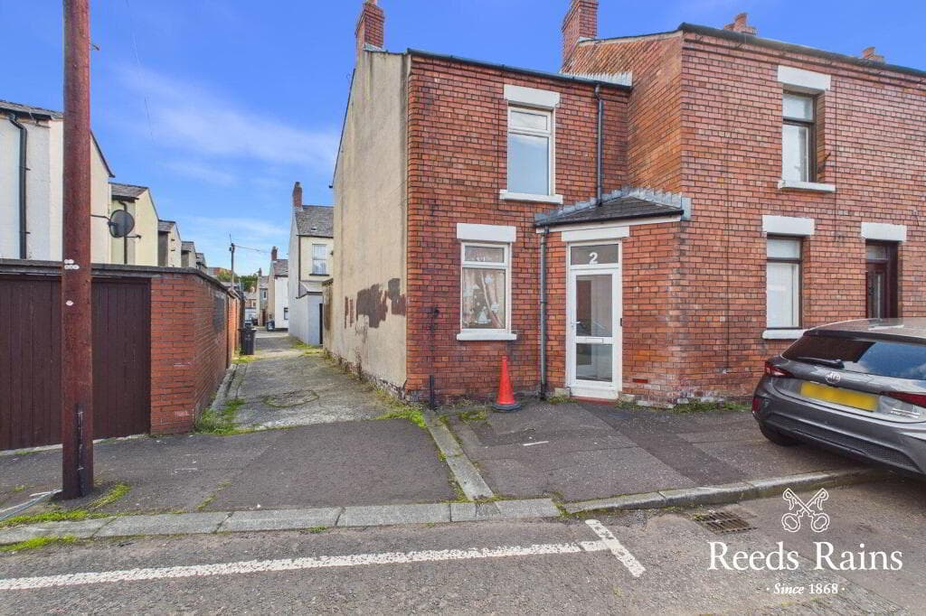 2 Daphne Street, Belfast, BT12 5PQ