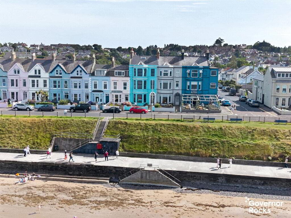 14 Ballyholme Esplanade, Bangor, BT20 5LZ
